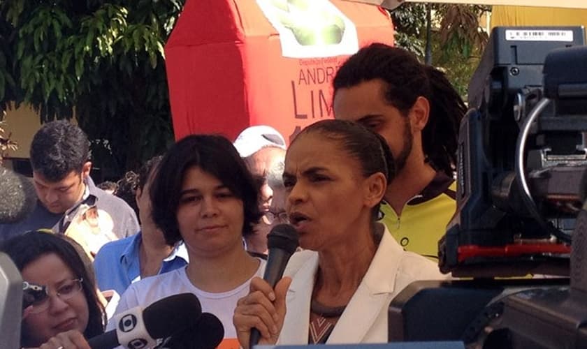 Marina Silva se reúne com ciclistas, em Brasília, no Dia Mundial Sem Carro