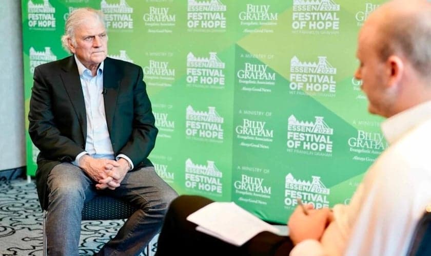 Franklin Graham em entrevista durante o Festival Esperança, na Alemanha. (Foto: Billy Graham Evangelistic Association)