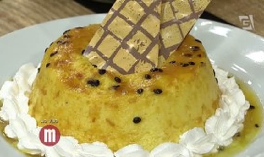 Pudim de leite condensado e maracujá na pressão