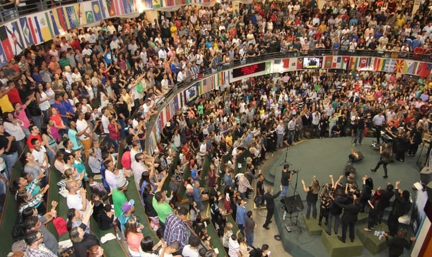 Diante do Trono grava novo CD na Igreja Batista da Lagoinha (MG)