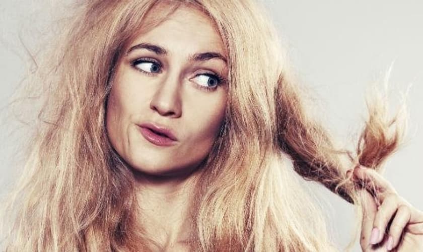 Disfarçar pontas ressecadas