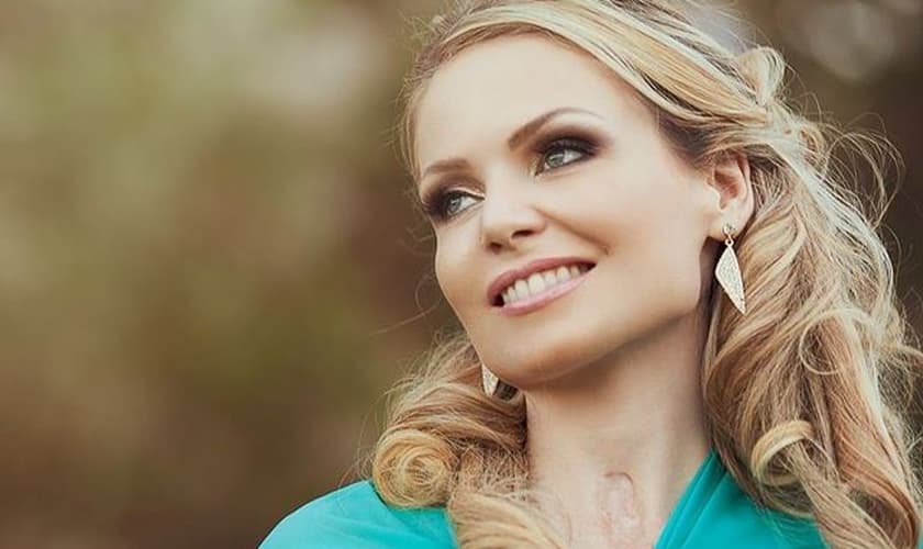 Bianca Toledo lança o clipe da música "Misericórdia" e marca a sua volta à música; assista