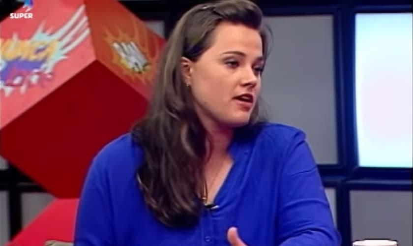 Evangélica, Ex-BBB afirma que se arrependeu de participar do programa; assista