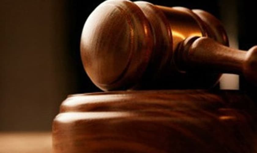 Grife cristã de camisetas se recusa a produzir material para movimento gay e é processada