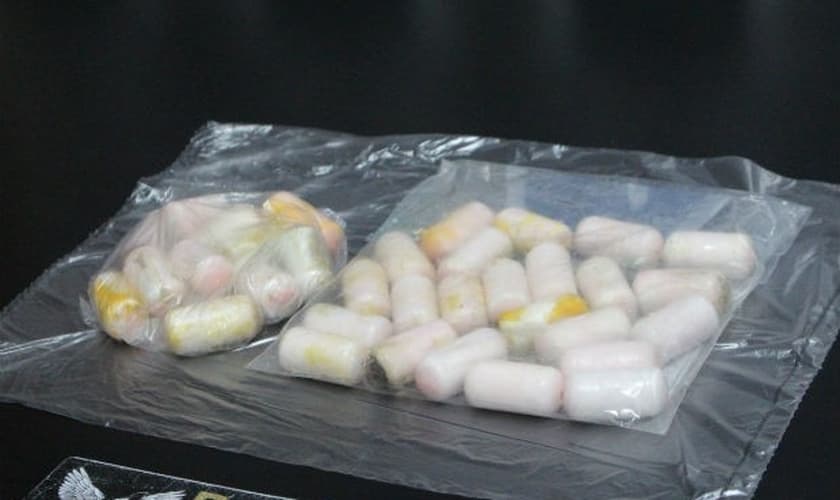 Droga estava no estômago de vítima que morreu durante voo