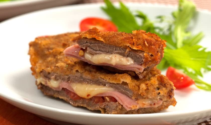 Bife a milanesa recheado