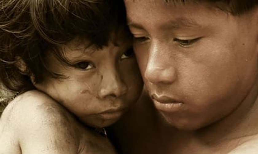 Infanticídio indígena é destaque no Fantástico e advogada questiona: "Vamos nos omitir?"