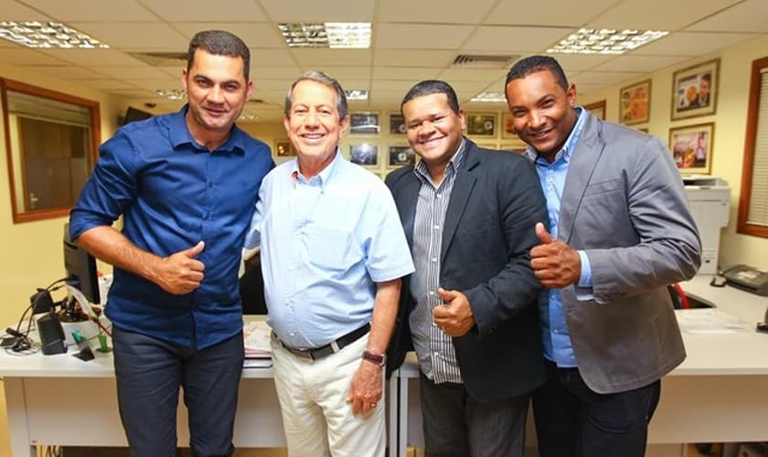 Fernandes Lima inicia produção de novo CD