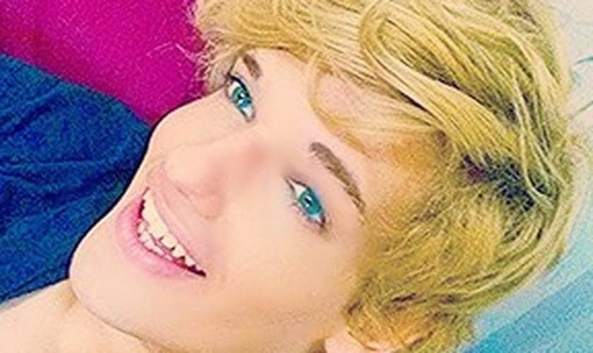 Celso Santebañes, o Ken humano