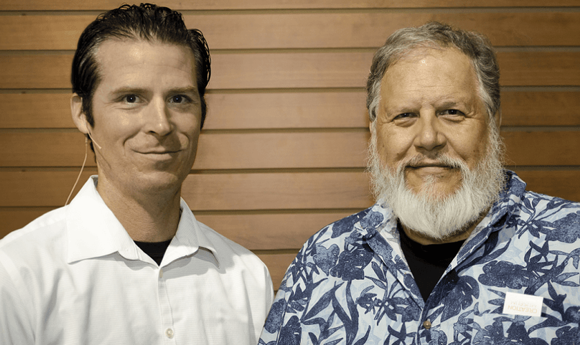 Tom Meyer e Jason Nightingale, membros do Wordsower Internacional.