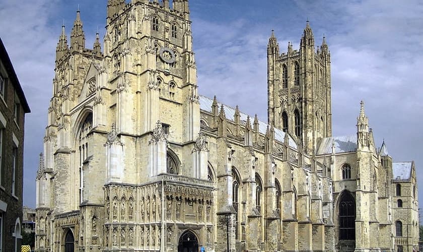 Catedral de Canterburry, na Inglaterra - um dos principais templos da Igreja da Inglaterra (anglicana).