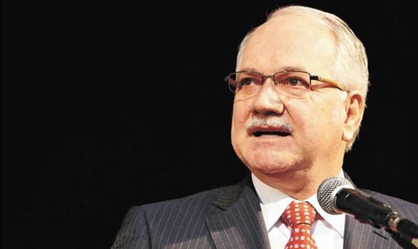 Luiz Edson Fachin é o indicado por Dilma Rousseff como novo ministro do STF e foi recentemente aprovado pela Comissão de Constitução e Justiça.