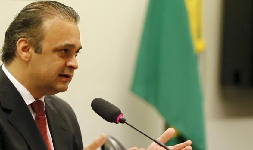 Roberto de Lucena é pastor da Igreja O Brasil para Cristo, deputado federal pelo PV / SP e integrante da Frente Parlamentar Evangélica. (Foto: Divulgação)