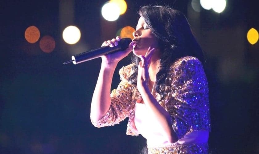 Damares é atualmente um dos maiores nomes da música gospel nacional, com mais de 8 milhões de seguidores nas mídias sociais.