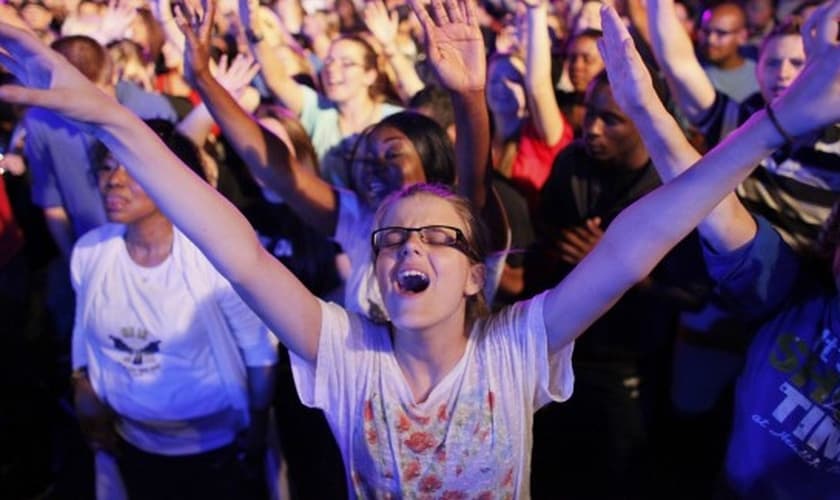 Cristãos participam do evento interdenominacional "America For Jesus 2012" (Foto: JOSEPH KACZMAREK / ASSOCIATED PRESS PHOTOS)