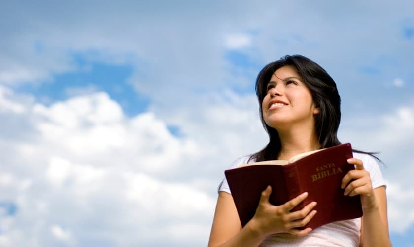 As frequentadoras de igreja vivem em média cinco meses a mais do que aquelas que nunca frequentaram. (Foto: Reprodução)