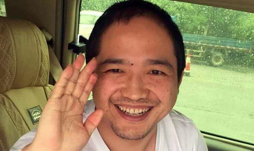 Pasto Zhang Chongzhu lidera uma das igrejas sancionadas pelo Partido Comunista na China. (Foto: China Aid)