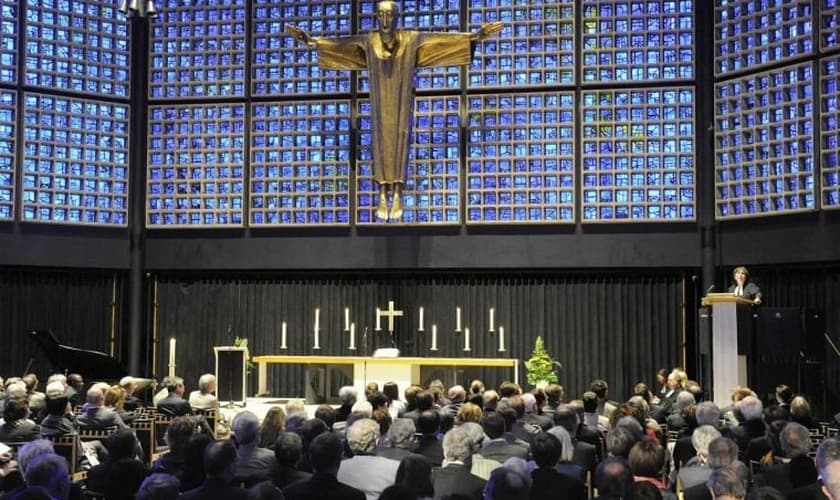 Os usuários do "Godspot" não serão alvos de anúncios comerciais e não haverá colheita de informações privadas. (Foto: