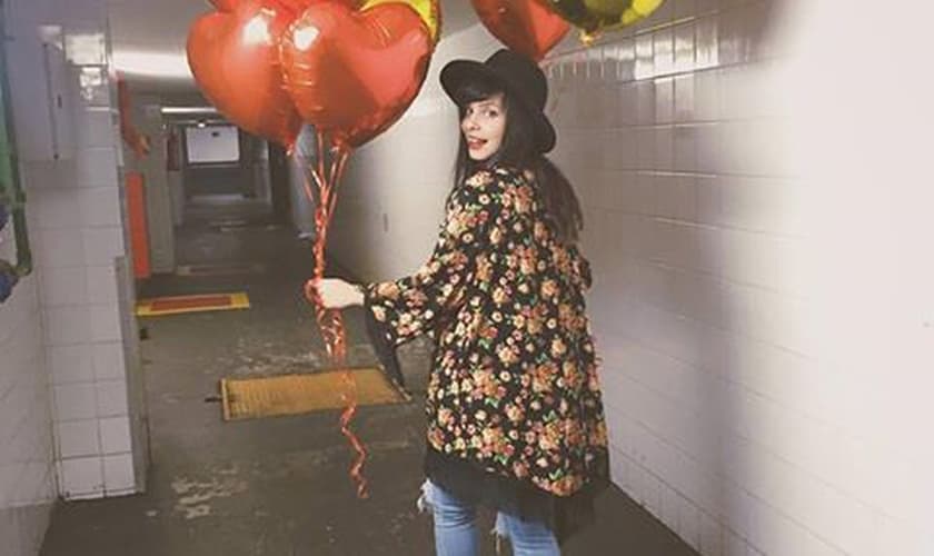 Vamos tirar mais selfie do coração e colocar menos filtro. (Foto: Reprodução/Marcela Taís)