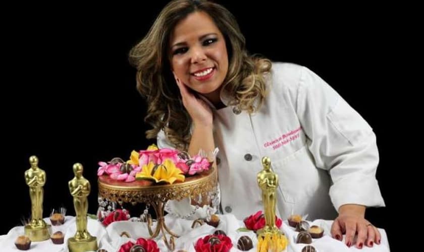 Dona da “Glamour Bombonier”, Rayanne foi convidada para apresentar seus doces no Oscar. (Foto: Reprodução)