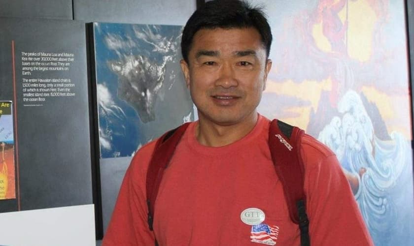 Kim Sang-Duk estava se preparando para viajar e deixar a Coreia do Norte quando recebeu a ordem de prisão. (Foto: Reprodução/Facebook).