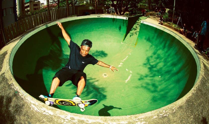 Hoje Tarobinha é pastor da Igreja Bola de Neve em Santa Isabel, no interior paulista. (Foto: Reprodução/Facebook)