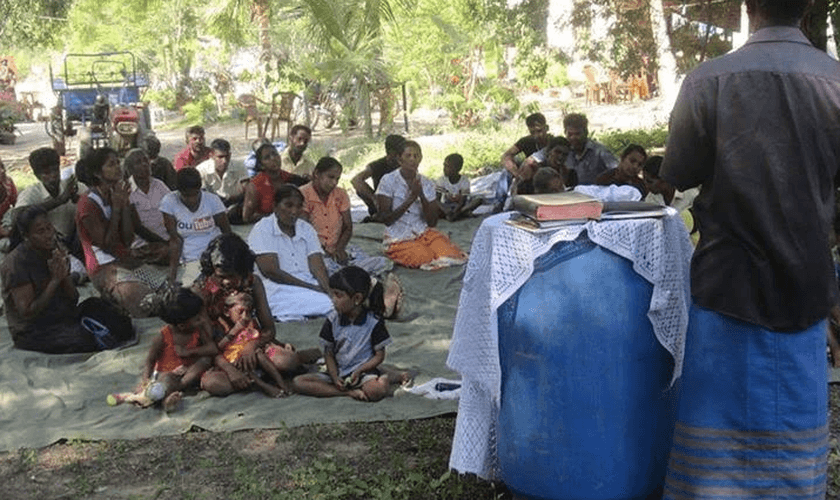 A Aliança Evangélica Cristã diz que as igrejas podem fechar suas portas. (Foto: Asia News).