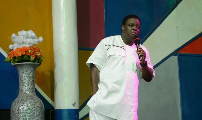 O vídeo do sermão provocou indignação generalizada por muçulmanos. (Foto: Reprodução).