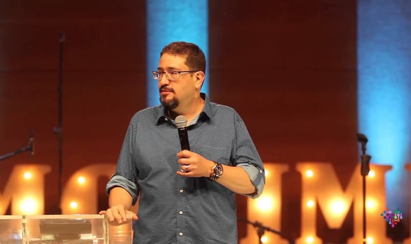 O pastor Luciano Subirá explicou sua posição sobre a ideologia de gênero. (Foto: Reprodução).