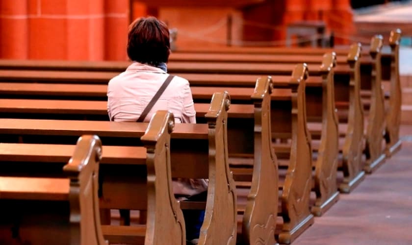 A igreja local e terrena tem a responsabilidade de supervisionar o crescimento espiritual do individuo e o bem estar de sua família. (Foto: novotempo)
