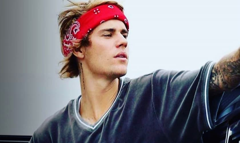Justin Bieber liderou um momento de louvor no Festival Coachella. (Foto: CBN News)