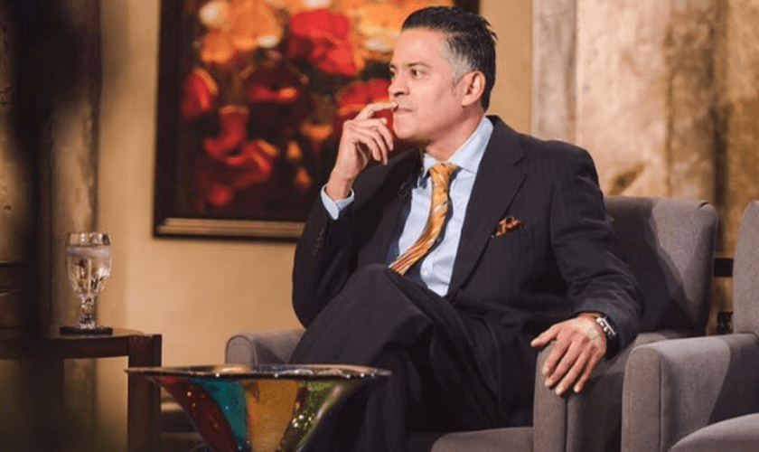 John Ramirez agora é pastor e tem incentivado os cristãos a orarem ativamente. (Foto: Reprodução)