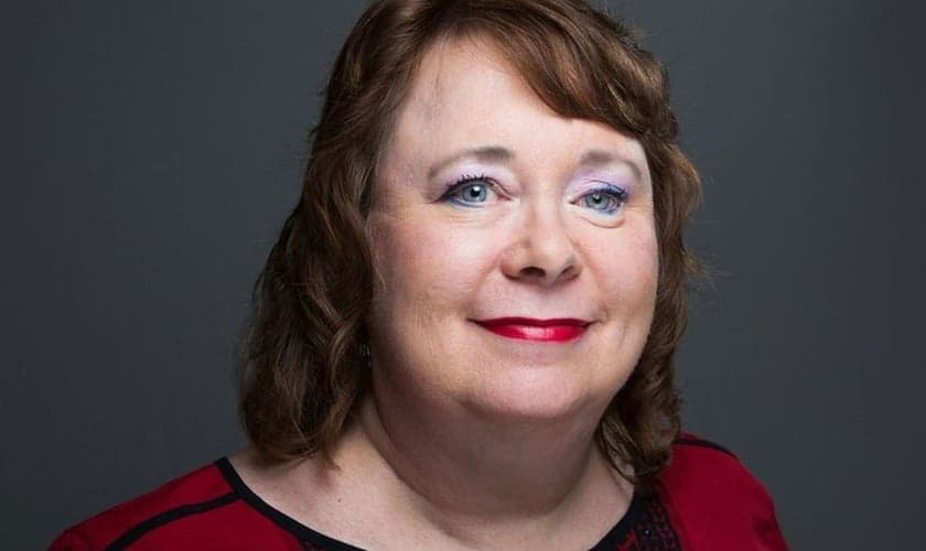 Nancy Shore passou por diversas cirurgias para restaurar o rosto, mas continua com uma bala alojada no pulmão. (Foto: Daniel Bostick)