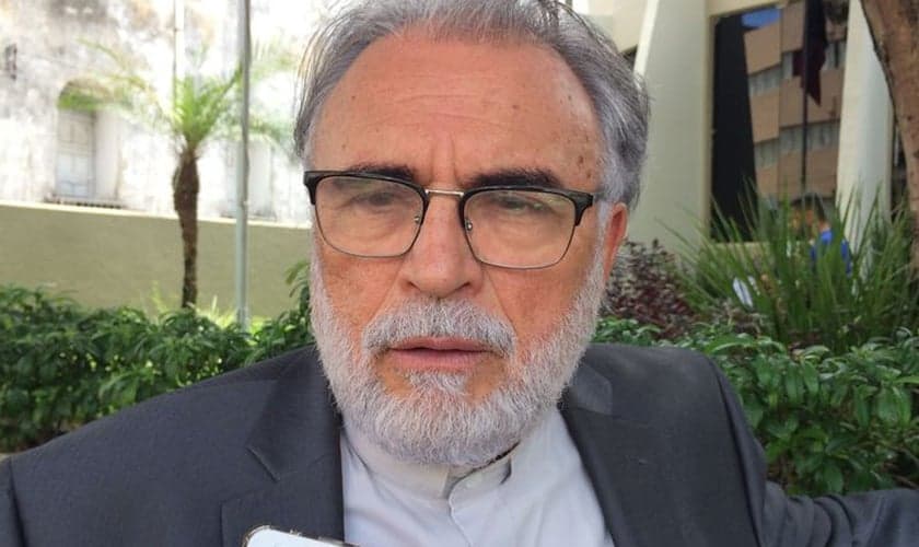 Estevam Fernandes, pastor da Primeira Igreja Batista de João Pessoa. (Foto: Reprodução/Aline Lins)