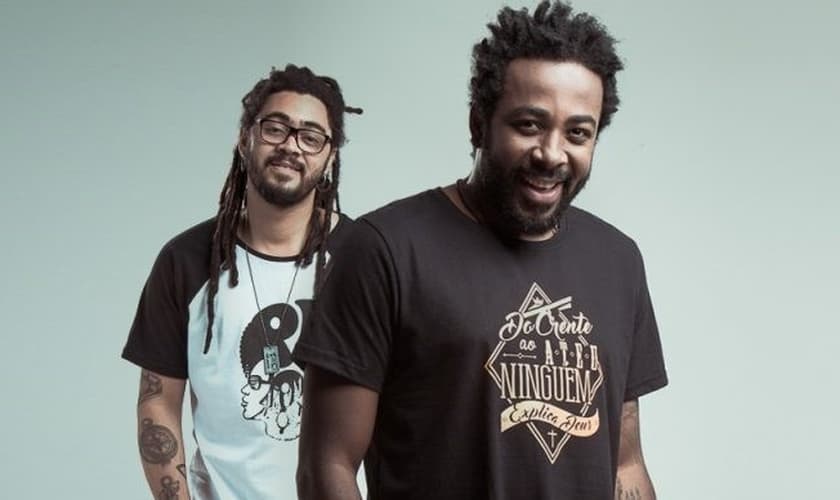 Jean Michel (esquerda) e Clóvis Pinho (direita) formam o Preto no Branco. (Foto: Divulgação)