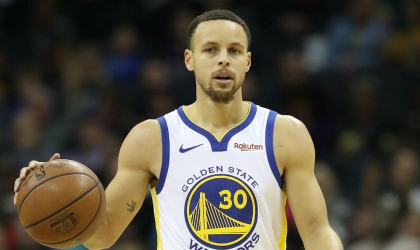 Stephen Curry é o armador do Golden State Warrios e considerado atualmente, um dos jogadores mais influentes da NBA. (Foto: Fox Sports)