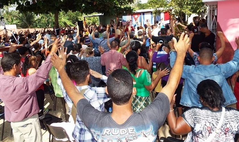 Cuba tem cercado cada vez mais igrejas evangélicas e pastores. (Foto: Believers)