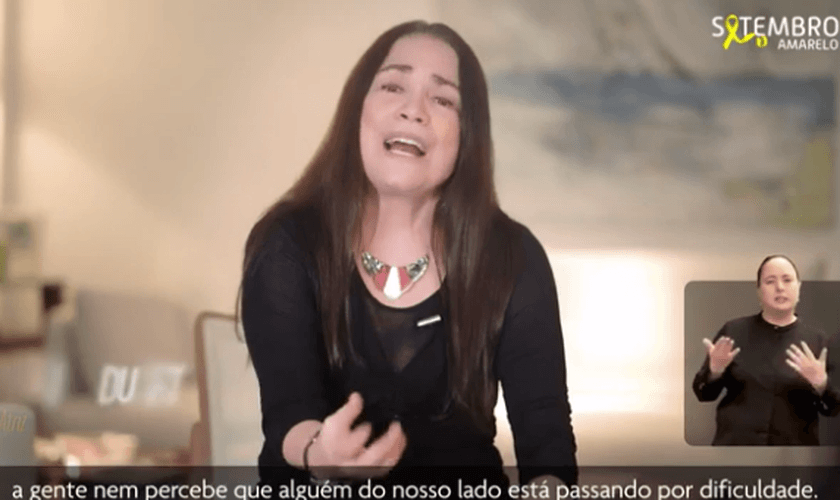 Atriz Regina Duarte participa voluntariamente da campanha. (Foto: Reprodução/YouTube)