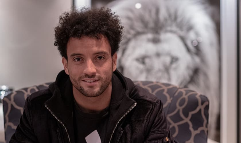 Felipe Anderson contou seu testemunho de vida em entrevista ao Guiame. (Foto: Marcos Paulo/Guiame)