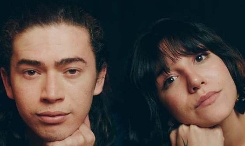 Priscilla Alcantara lançou o single "Girassol", com Whindersson Nunes. (Foto: Divulgação)