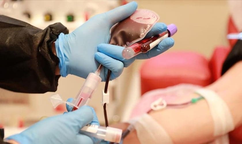 O plasma convalescente é a parte líquida do sangue que acaba sendo coletada de pacientes que se recuperaram de uma infecção. (Foto: TRT)