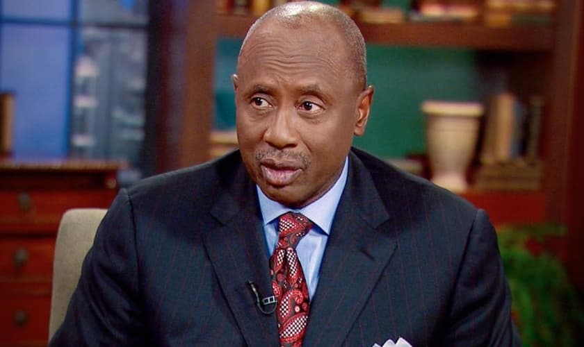 Wellington Boone é pastor e escritor, atuante nos Estados Unidos. (Imagem: Youtube / Reprodução)