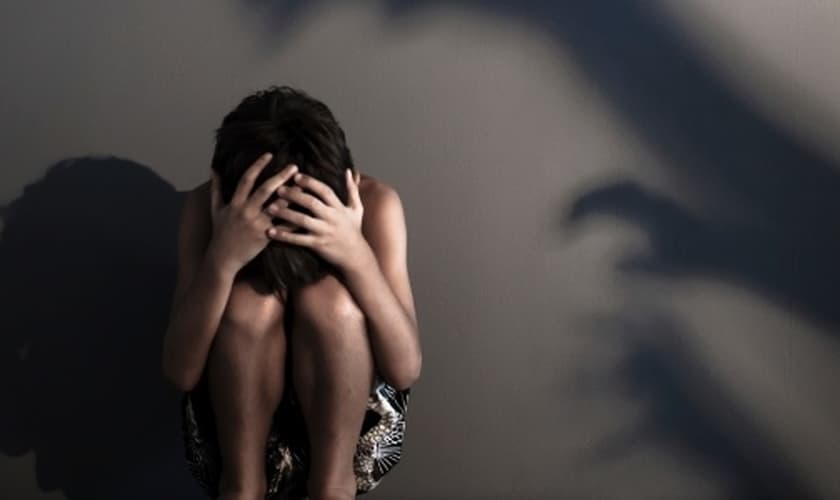 Autoridades de Berlim chegaram a apoiar o experimento do professor alemão Helmut Kentler, dando subsídio aos pedófilos que se prontificavam a adotar crianças através do programa. (Imagem: Getty Images)