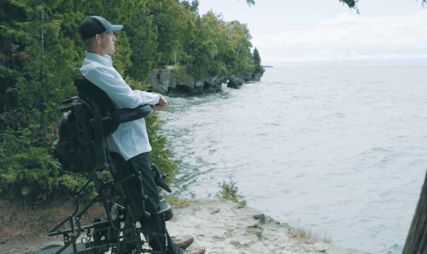 Mark Andrew Grantham é quadriplégico há 14 anos e hoje fala sobre seu propósito de vida. (Foto: Mark Grantham)