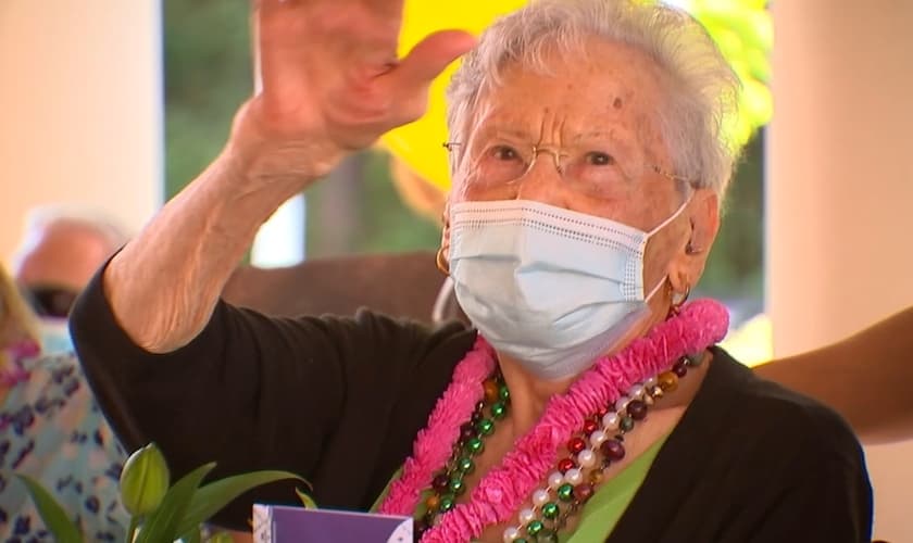 Miriam Jones diz que o segredo da longevidade é uma vida espiritual forte. (Foto: WTVD)