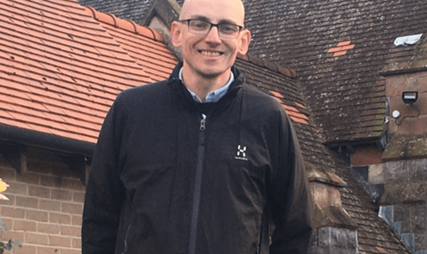 Robert Beamish: “Fui diagnosticado com autismo em meus 40 anos” (Foto: Reprodução / Premier)