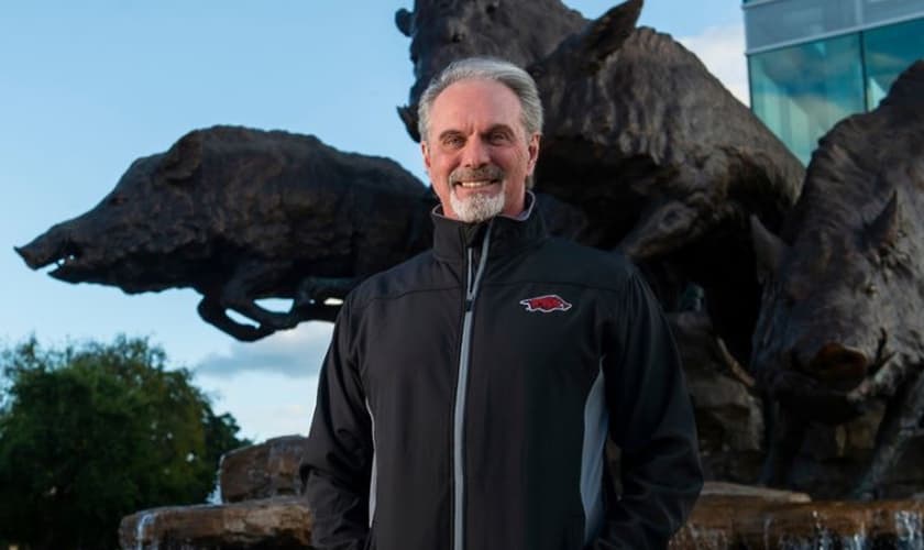 Danny Cox, de 72 anos, teve sua vida transformada por Jesus na prisão. (Foto: AG News)