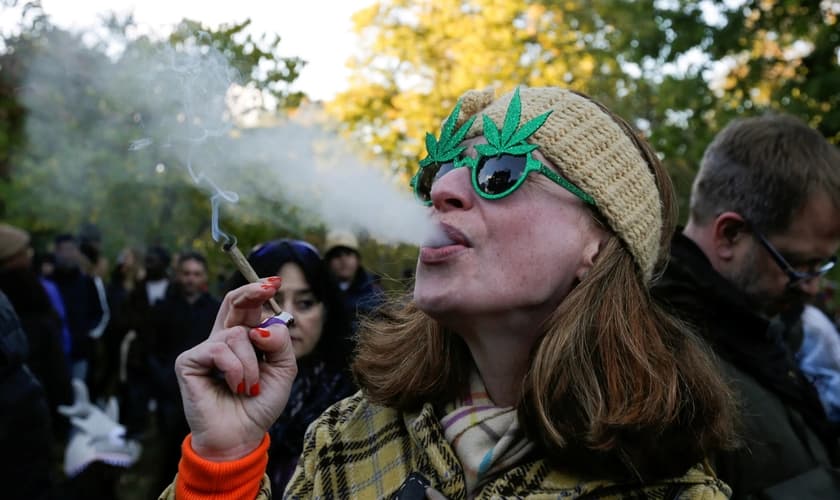 Canadá é um dos países que tem cannabis liberada para uso recreativo. (Foto: Carlos Osorio/Reuters)