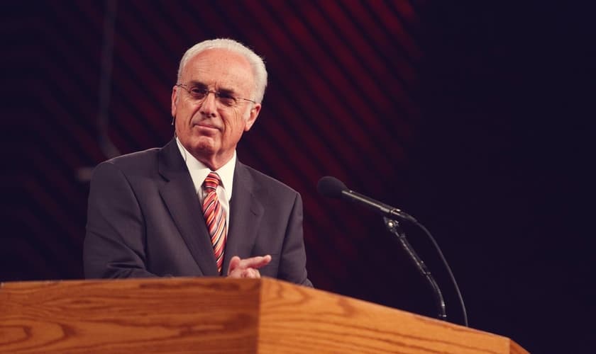 O pastor John MacArthur alerta para os sinais do fim dos tempos. (Foto: Grace Community Church)
