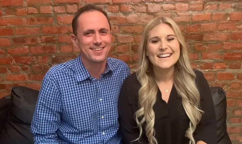 Kalel Pratico e sua esposa Carla, hoje pastores. (Foto: Reprodução / Facebook)